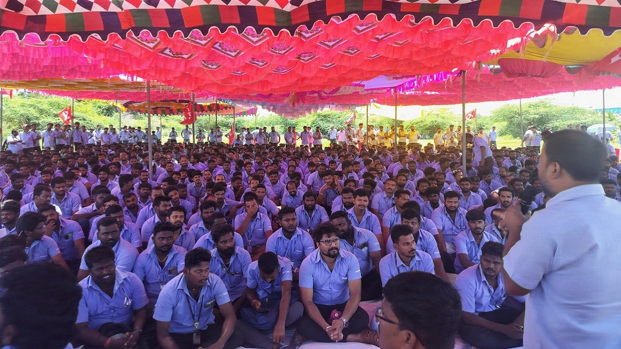 Tamil Nadu government registers Samsung India Workers Union