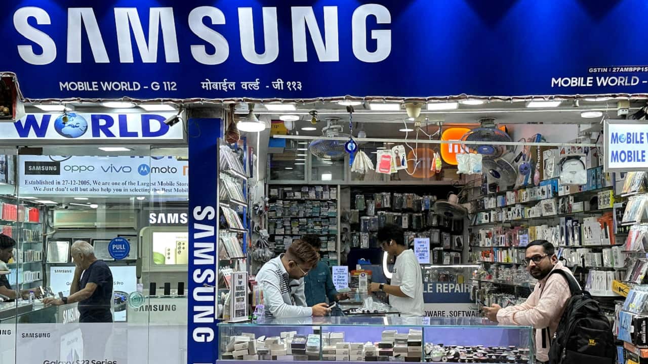 Samsung’s persistent labour trouble in TN points to DMK’s weak grip on its coalition partners