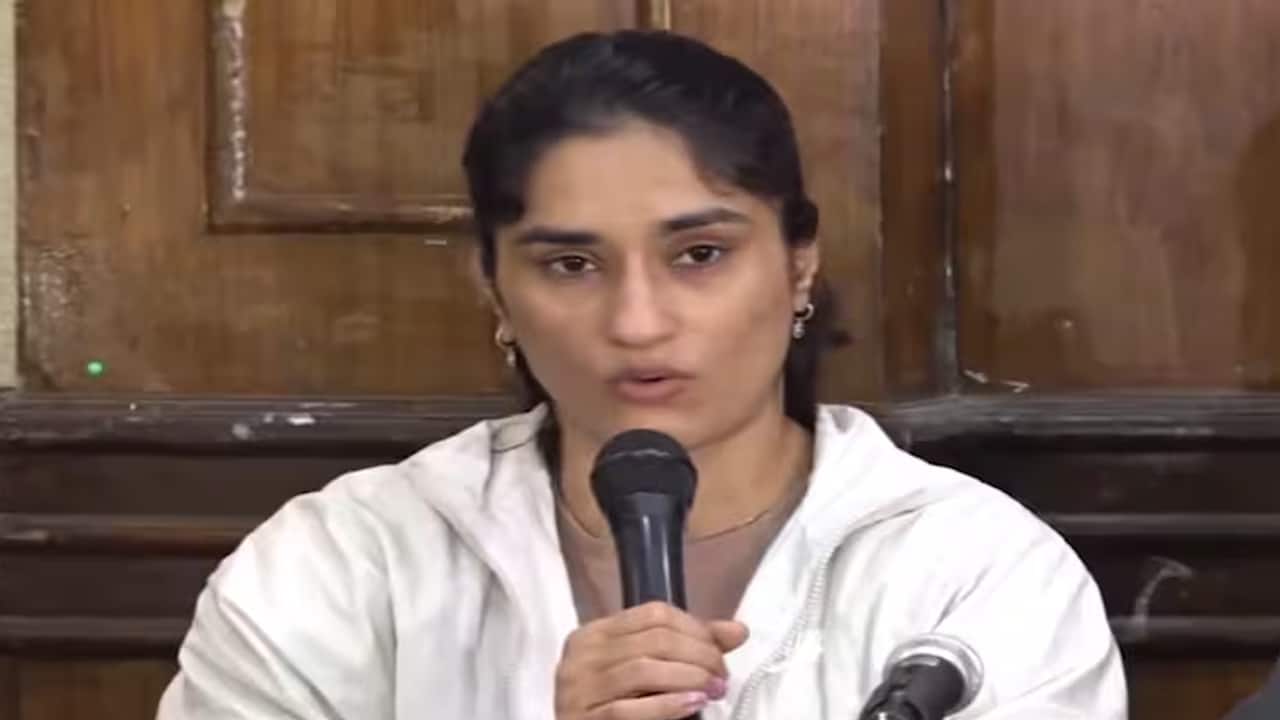 'Vinesh Phogat could have joined politics post 2028 Olympics': Uncle Mahavir 'saddened' by wrestler's decision