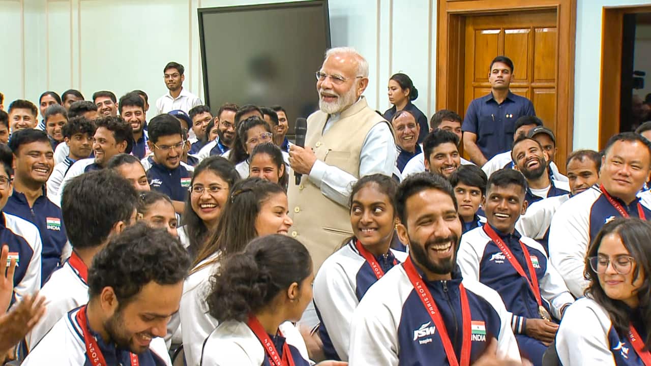 PM Modi meets Paralympic medallists, lauds effort and dedication for winning 29 medals