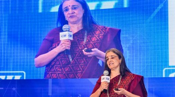 Sebi Chair Madhabi Puri Buch