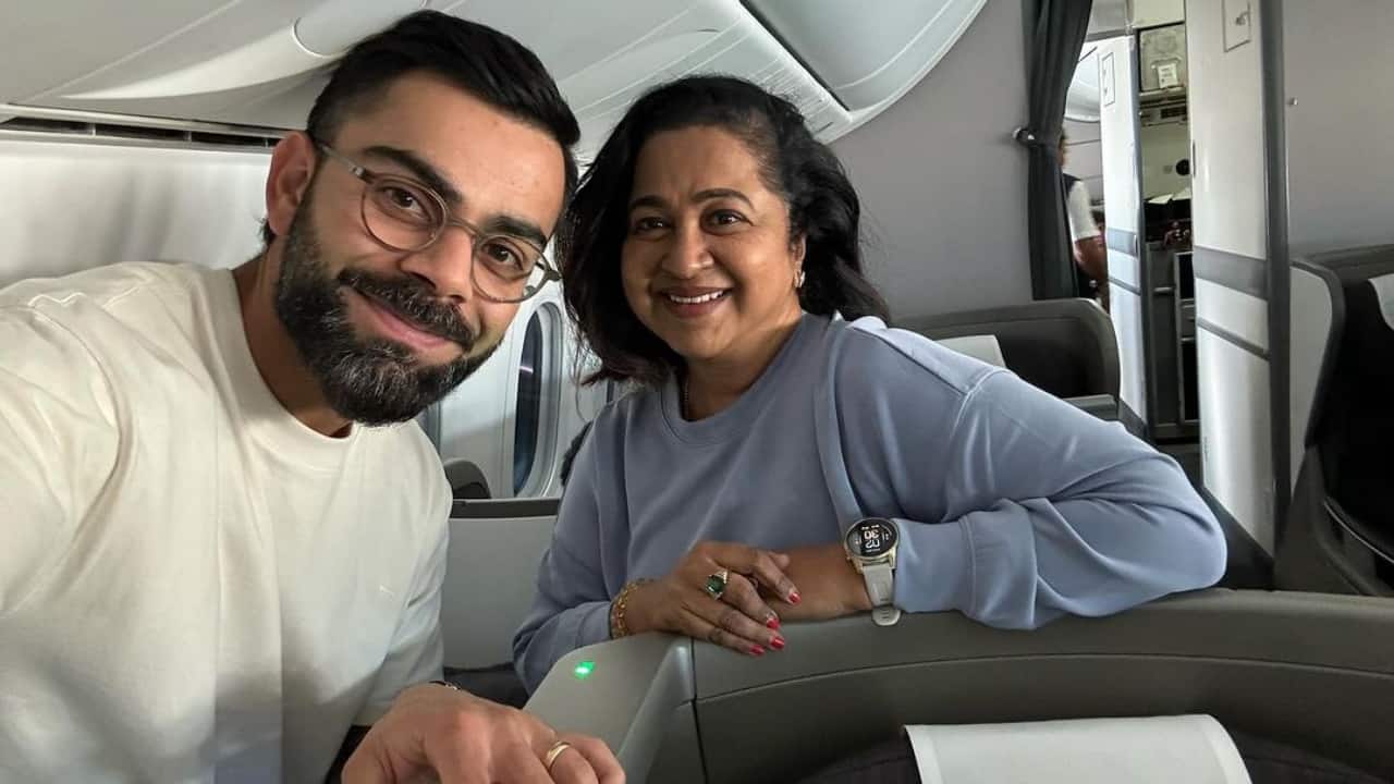 Virat Kohli meets veteran Tamil actress Radhika Sarathkumar in flight, actress writes: 'Thank you for the selfie'