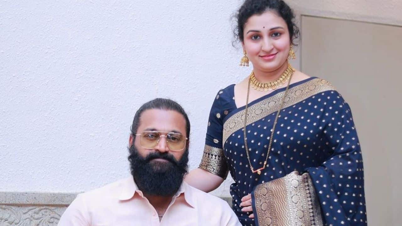Rishab Shetty and his wife Pragathi Shetty extend warm Onam wishes to everyone, see post