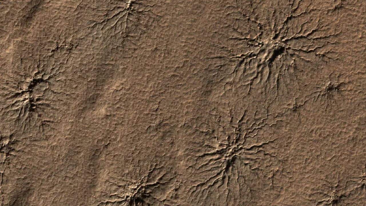 Mars 'spiders' recreated in NASA's lab; discover how scientists achieved this surprising feat