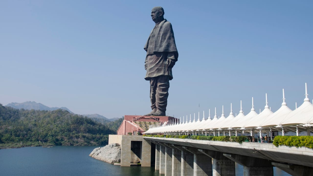 8. Kevadiya, Gujarat | Kevadiya, home to the towering Statue of Unity, is an emerging destination with picturesque surroundings. A vistadome coach ride to Kevadiya reveals serene landscapes and the grandeur of the statue against the backdrop of the Narmada River, providing a unique and stunning visual experience. (Image: Canva)