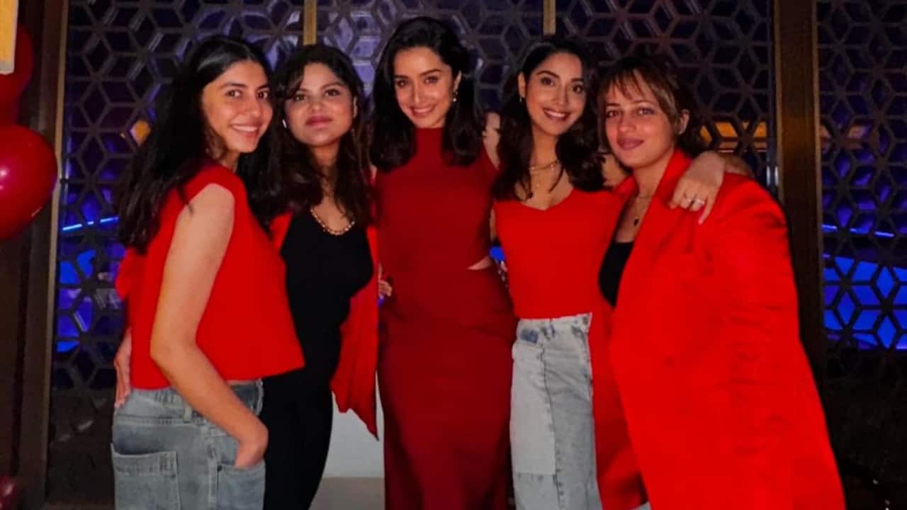 Stree 2 actress Shraddha Kapoor celebrates the film’s success with the ‘strees in her life’, see pics