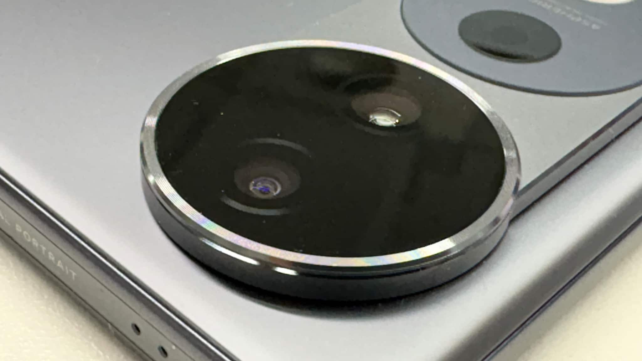 T3 Ultra rear camera