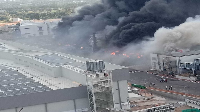 Massive Fire Breaks Out at Tata Electronics Manufacturing Unit in Hosur