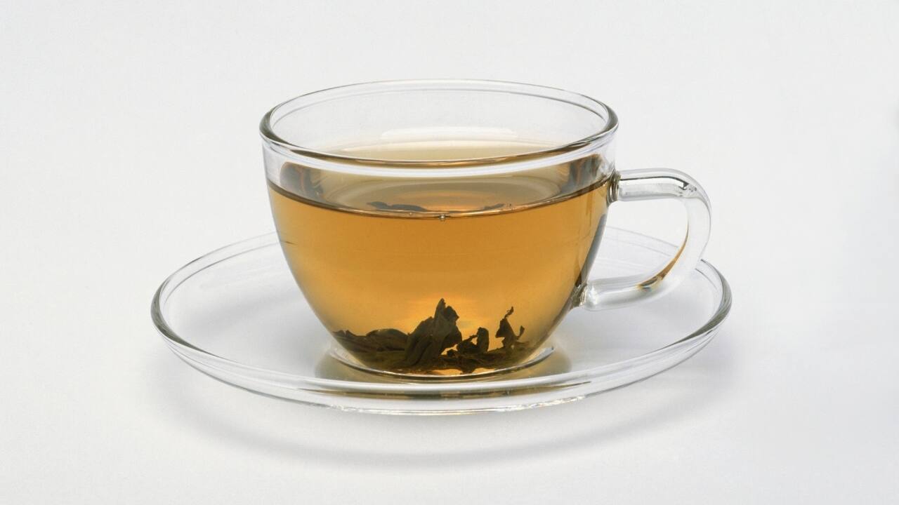 Green tea Green tea is known for its rich catechins, powerful antioxidants that can reduce LDL cholesterol by preventing its absorption in the gut. It also contains polyphenols that help protect the heart by improving blood vessel function. Drinking 1-2 cups of green tea daily can support cardiovascular health and lower bad cholesterol naturally without calories. (Image: Canva)