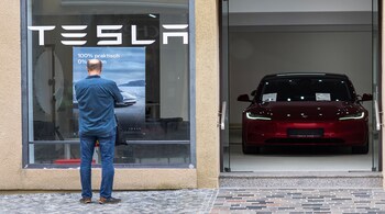 A Tesla Inc. dealership in Rostock, Germany, on Saturday, Aug. 3, 2024. The draft budget previously agreed by Germanys ruling coalition contains constitutional risks, Finance Minister Christian Lindner said in a TV interview on Sunday. Photographer: Krisztian Bocsi/Bloomberg