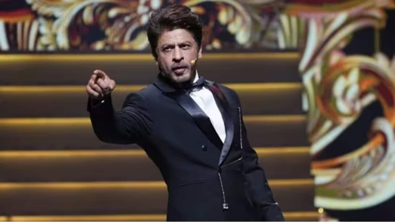 Shah Rukh Khan playfully says Aamir Khan's shouldn't have done Laal Singh Chaddha  and shares regret over missing out on Pushpa