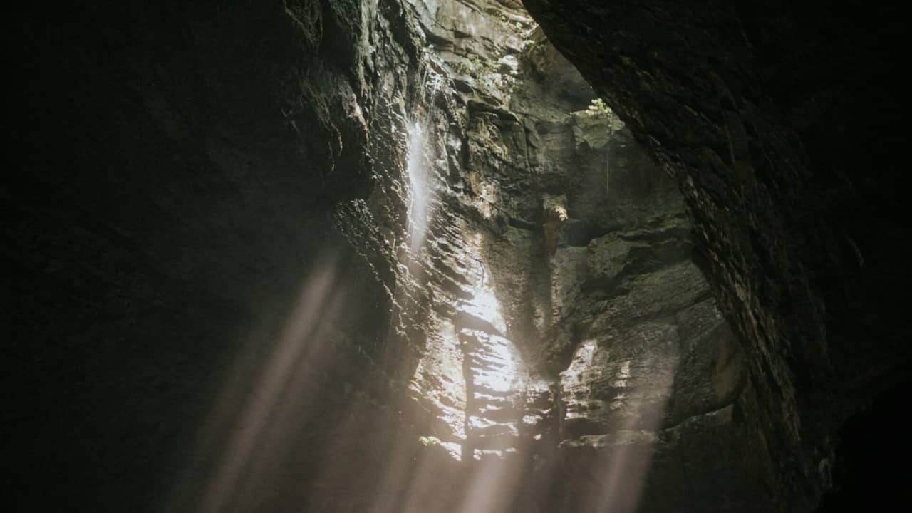 A Historical Gem The caves have a rich history dating back to 1821, when British officer B.S. Ward first documented them. His adventurous spirit named them Devil’s Kitchen, yet they remained a hidden gem until the late 1980s. A resurgence in popularity occurred in 1991 when the caves became a film set for the iconic Kamal Haasan movie “Gunaa.” Since then, they have drawn countless travelers eager to experience their unique charm. (Image: Guna Caves)