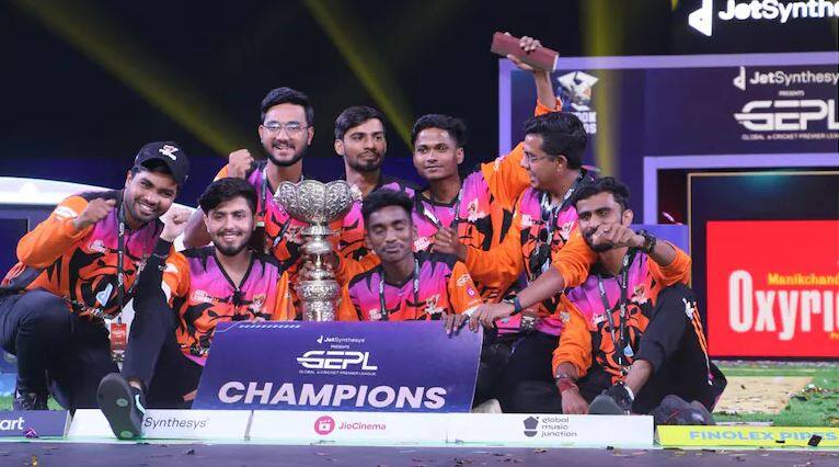 MC Special | Beyond 22 yards: e-cricket league woos Tech czars