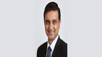 Abhishek Poddar, Macquarie Group