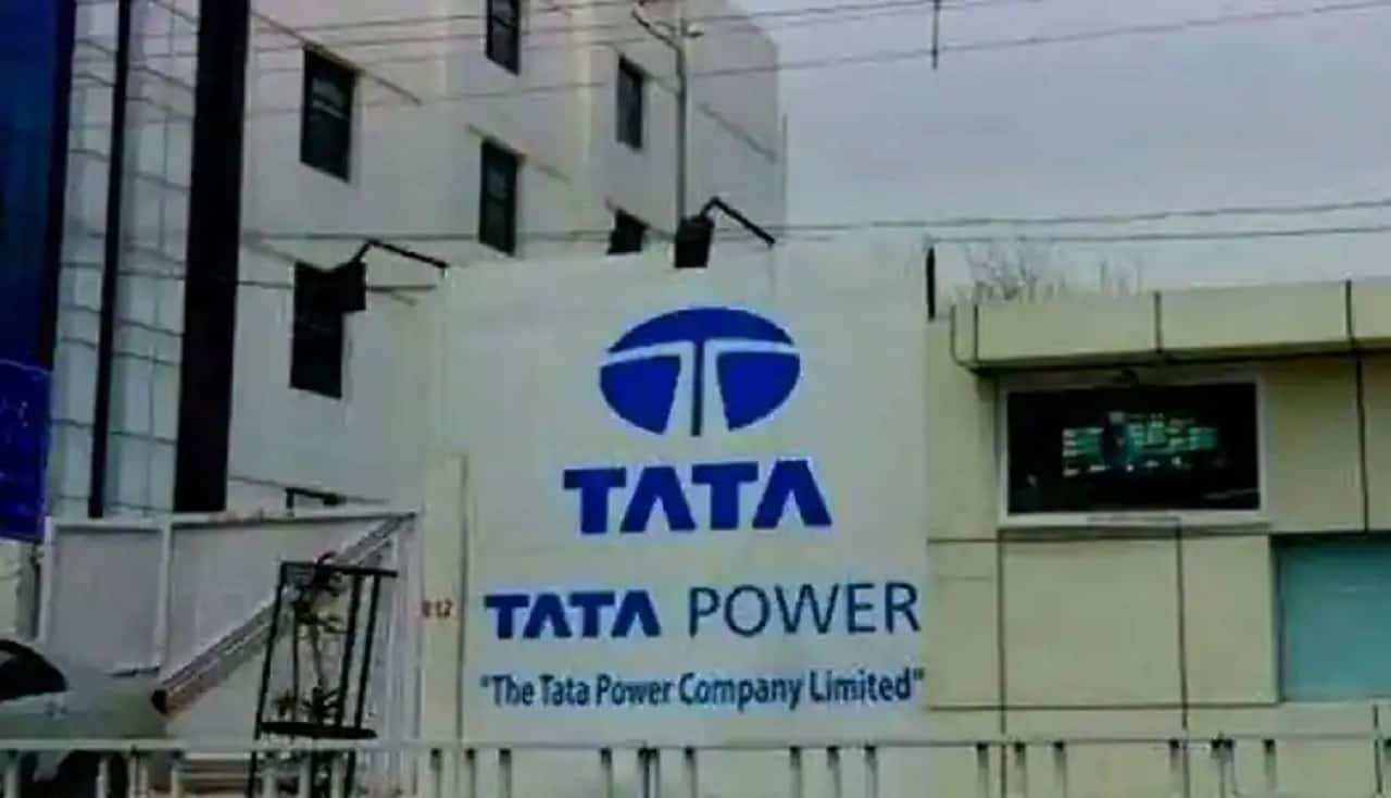 Tata Power shares fall 2% as Mundra plant shutdown weighs on Q2 earnings: Should you buy, sell or hold? Tata Power shares fall 2% as Mundra plant shutdown weighs on Q2 earnings: Should you buy, sell or hold?