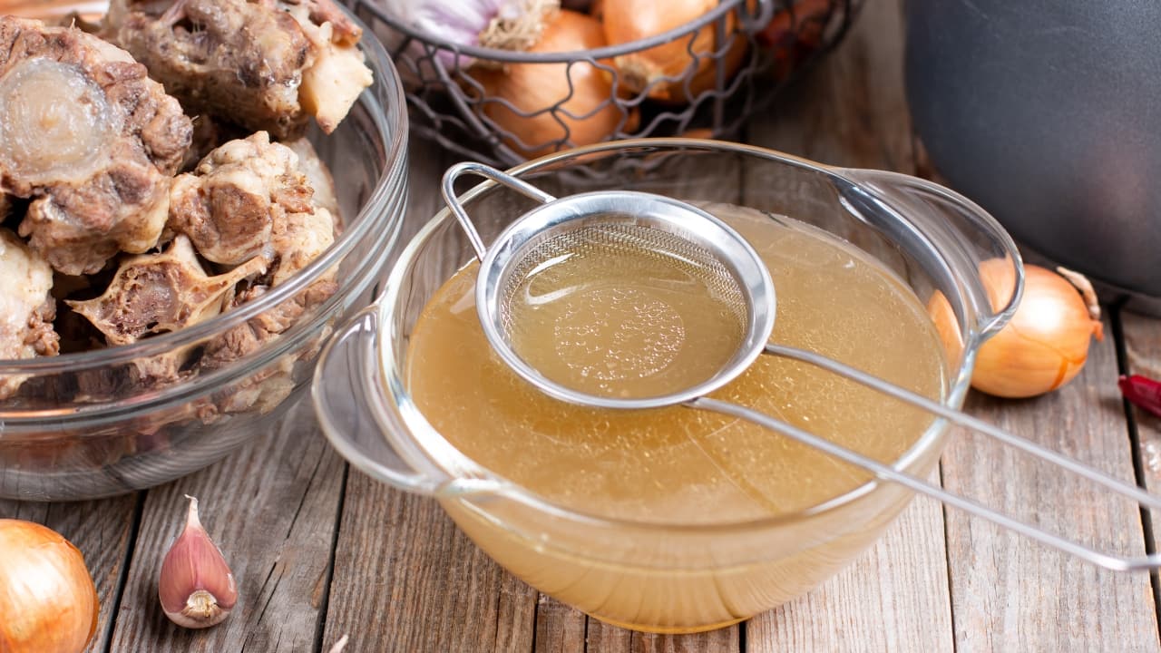 Bone Broth: Rich in collagen, amino acids, and minerals, bone broth is one of the best sources of natural collagen. It is made by simmering animal bones and connective tissues, which releases collagen and other nutrients into the broth. (Image: Canva)