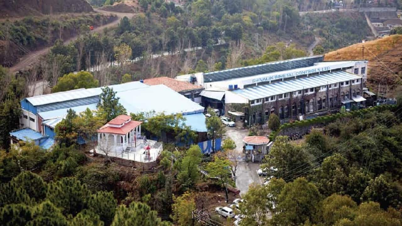 Shivalik Bimetal Controls No. of active schemes that newly added the stock in September: 14 Total no. of active schemes holding the stock: 25 M-cap: Rs 3,717 crore. Also see: Chasing Chinese dragons: What's in store for Indian mutual fund investors? 