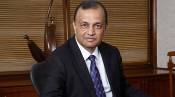 Mahendra-Nahata-Managing-Director-HFCL