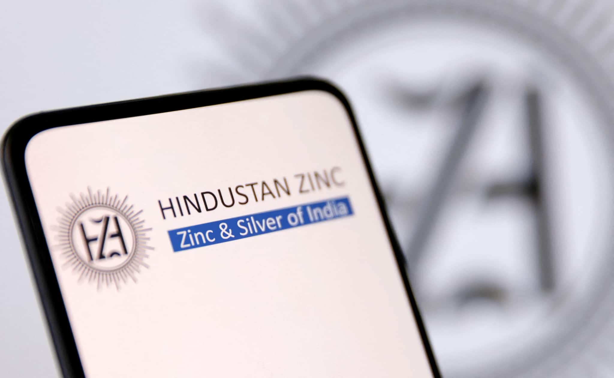 Hindustan Zinc shares plunge 3%, extend losses for seventh session: Should you buy, sell or hold?