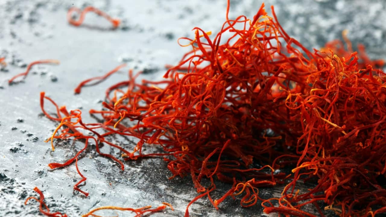 Boost skin health with saffron: Here's how to brighten skin, reduce wrinkles, prevent dryness