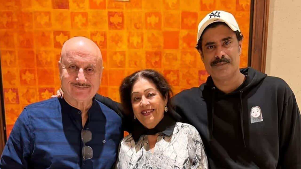 Anupam Kher talks about not having children with wife Kirron Kher after 39 years of marriage, ‘I sometimes feel it would have been a nice thing”