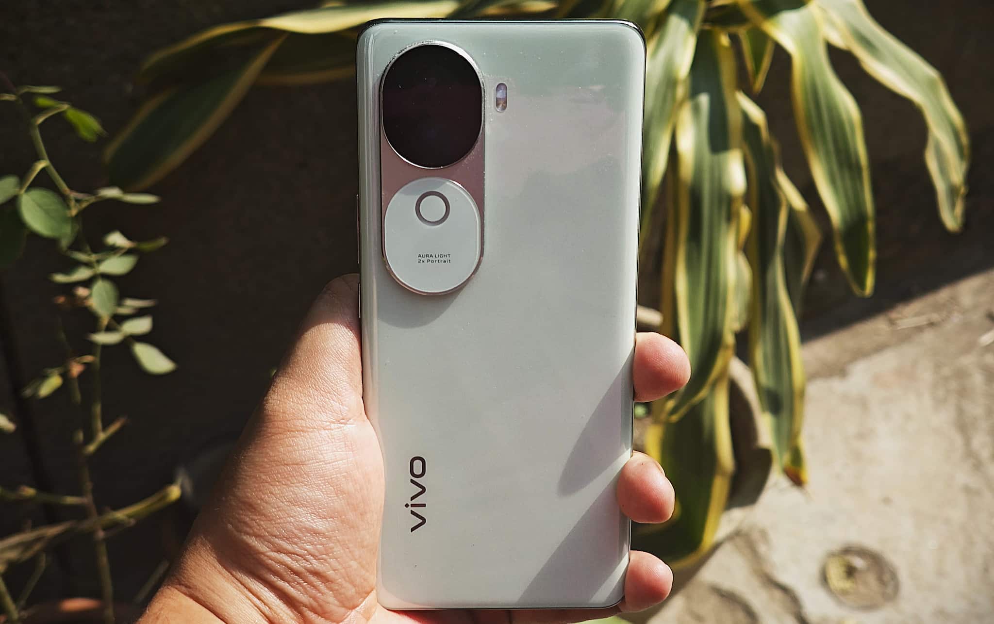 Vivo V40e review: Sleek design, balanced performance