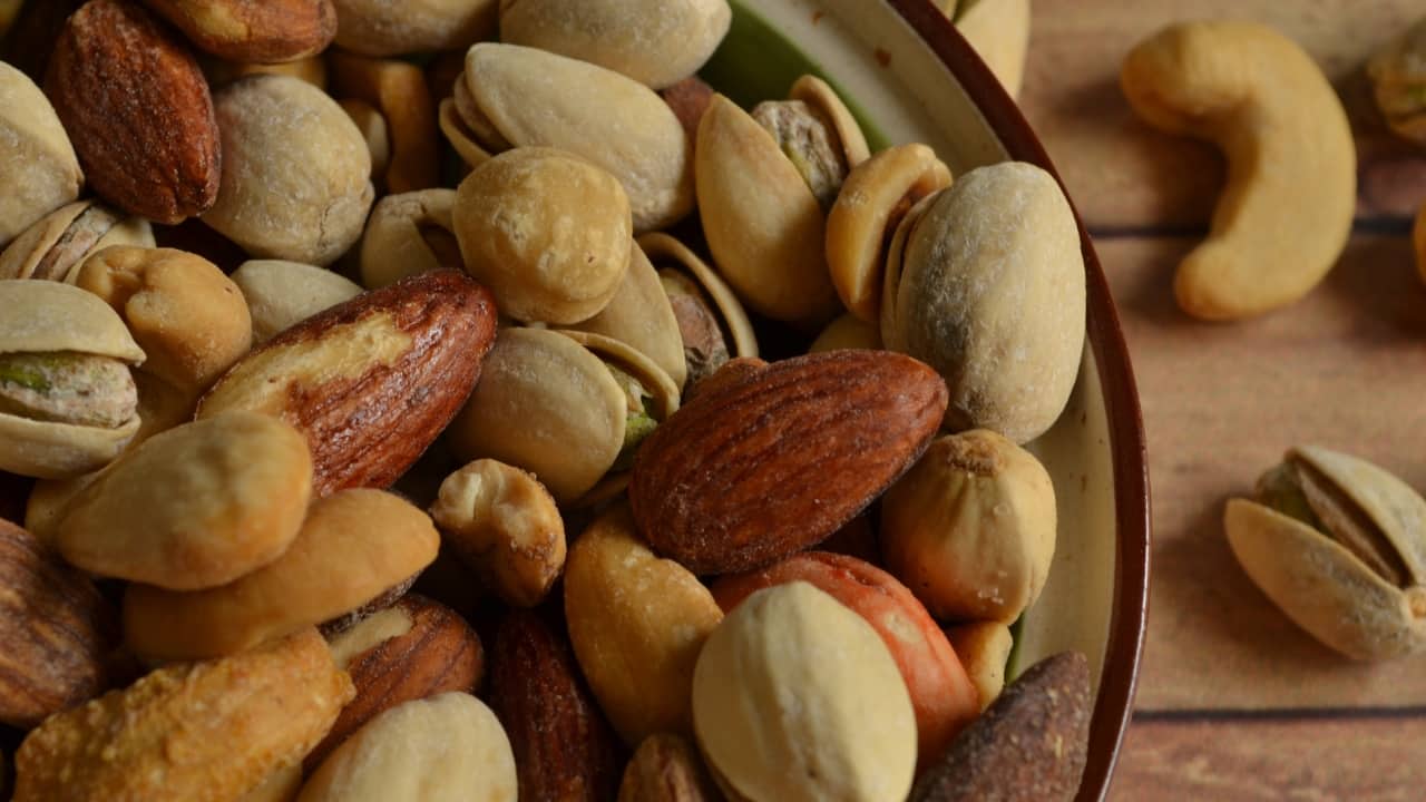 Health benefits of nuts in daily diet: Boost memory, lower cholesterol, manage blood sugar level