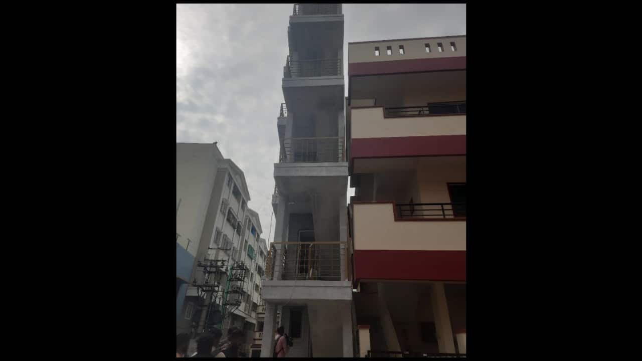 Bengaluru: Five-storey illegal building on 250 sq ft plot to be demolished, Twitter labels it 'Burj Khalifa pro max' Bengaluru: Five-storey illegal building on 250 sq ft plot to be demolished, Twitter labels it 'Burj Khalifa pro max'