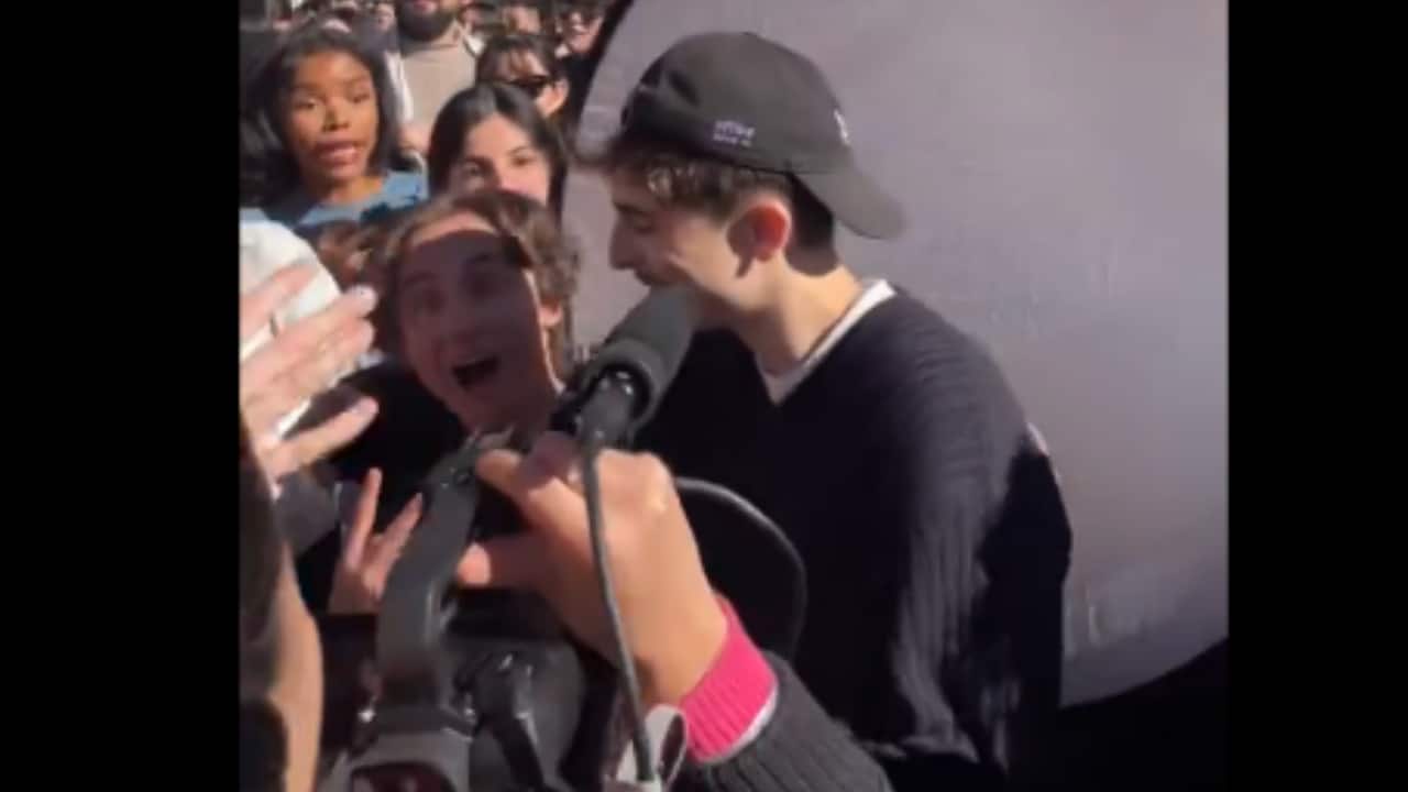 Timothee Chalamet crashes his look-alike’s contest in New York, one lookalike gets arrested
