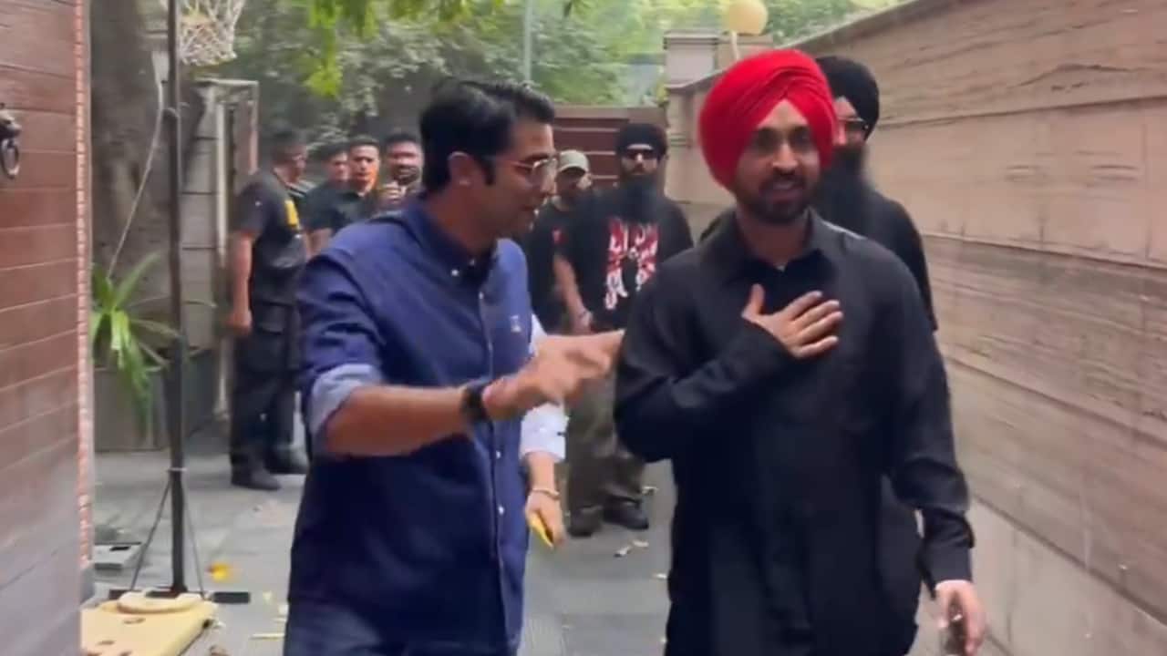 Diljit Dosanjh meets BJP spokesperson Jayveer Shergill in Delhi, latter says "Diljit punjab ki shaan hai"