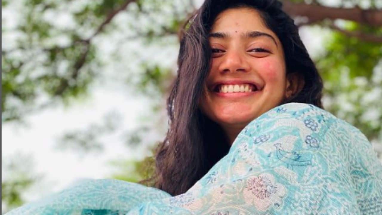 #BoycottSaiPallavi trends on social media, Read to know what Amaran actor actually say that is being termed as 'anti Army'
