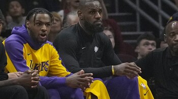 Bronny James scores first NBA points as dad LeBron James watches from bench (Image AP)