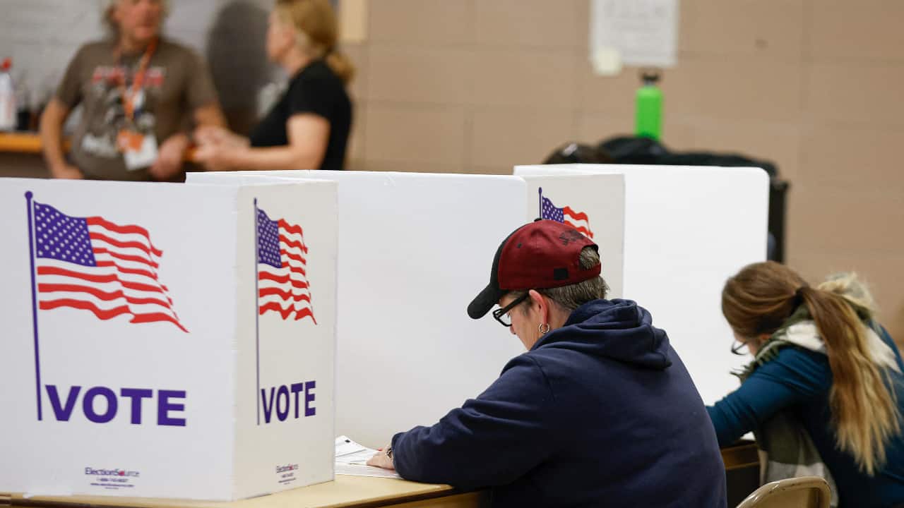 Investors should ignore the election noise