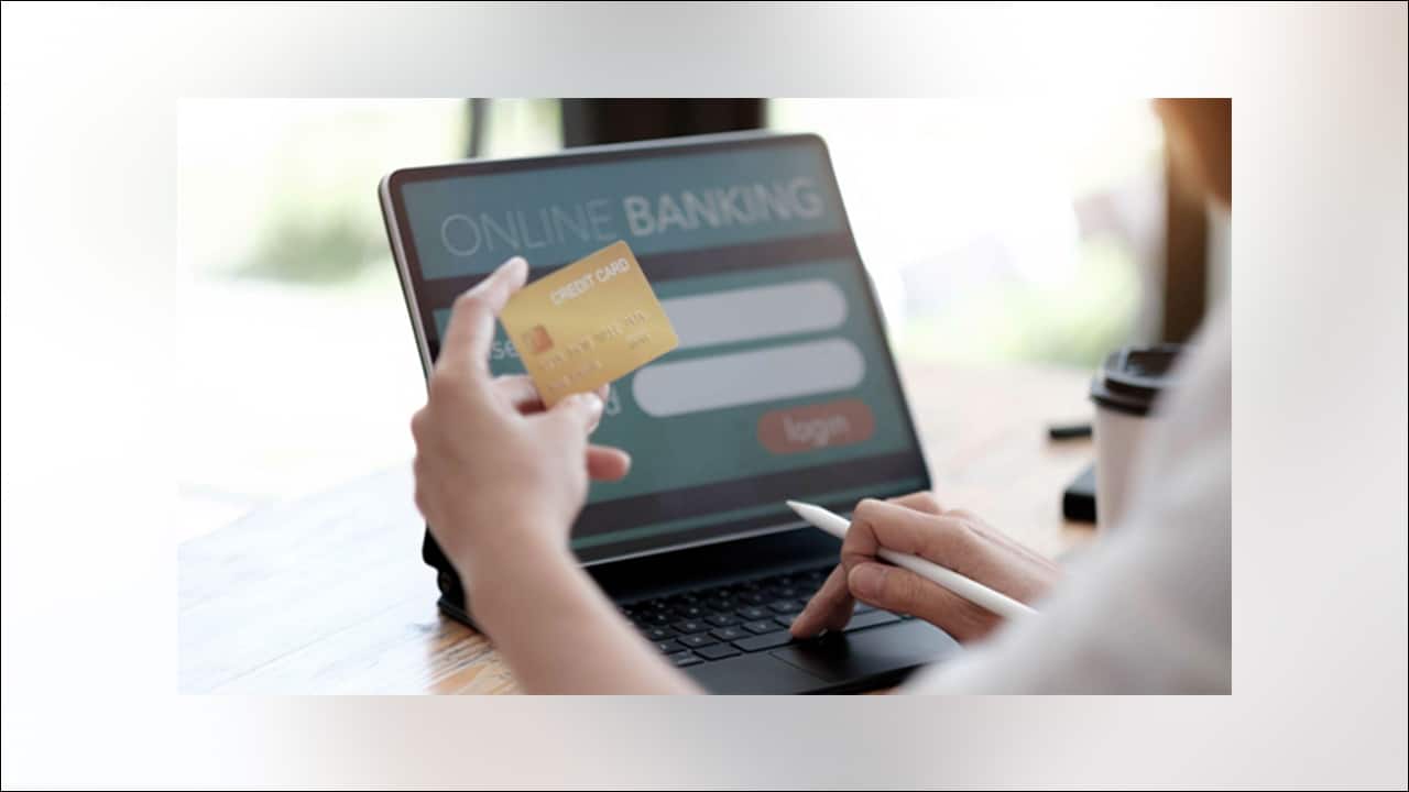 Digital vs Traditional Bank Accounts: Which Is Right for You?