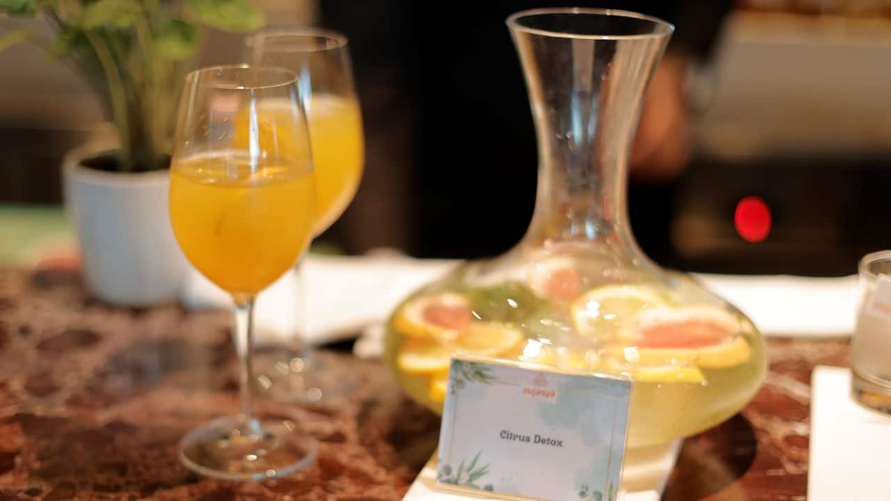 Embrace winter wellness with comfy beverages and cocktails at holiday parties