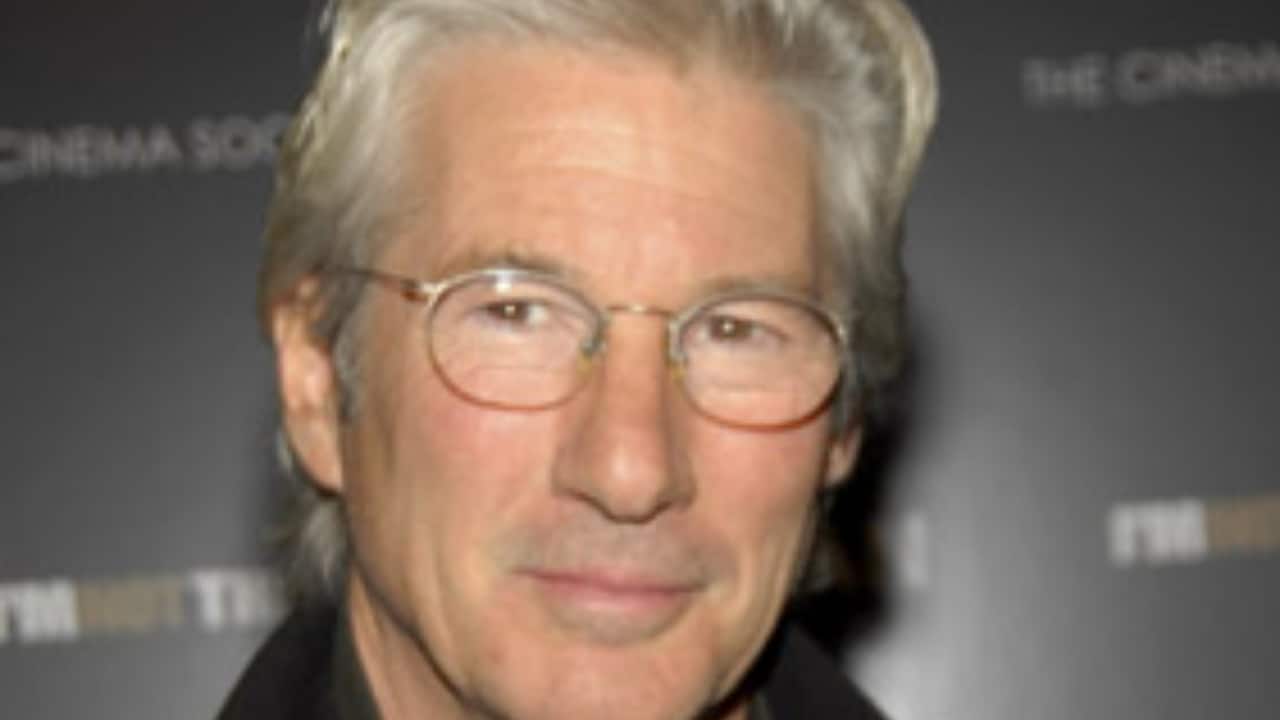 Richard Gere is leaving America for Spain, sells his Connecticut house for 11 million dollars