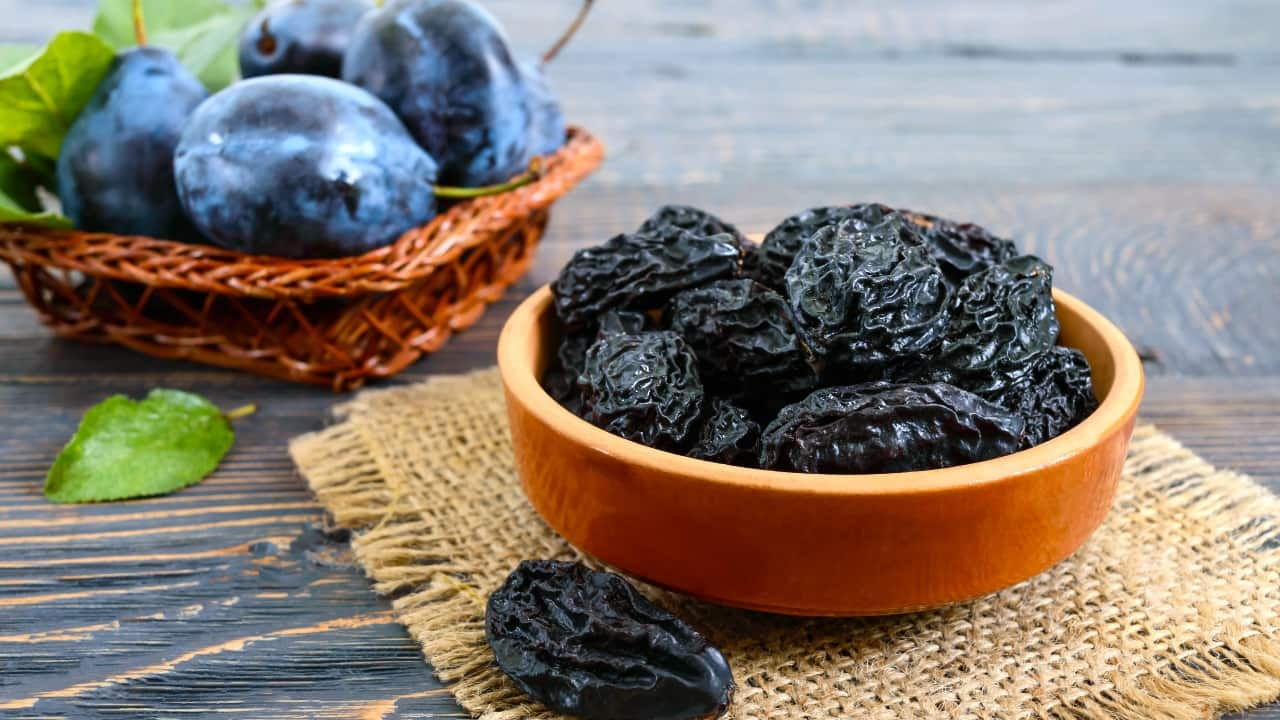 Health benefits of Prunes: Support digestion, bone health, and help manage weight