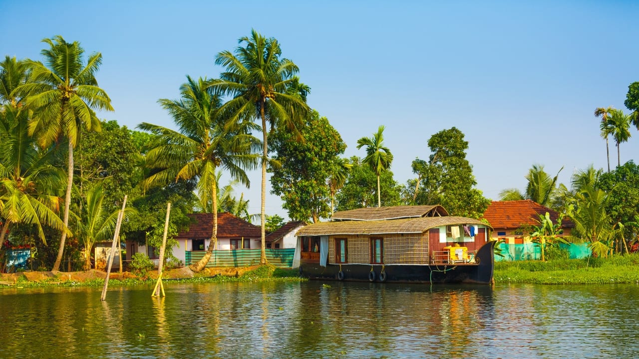 Top 10 must-visit places in South India for solo travelers