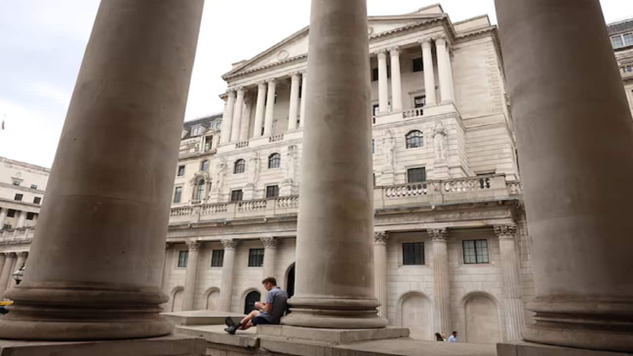 Bank of England cuts interest rates by 25 bps to 4.75%