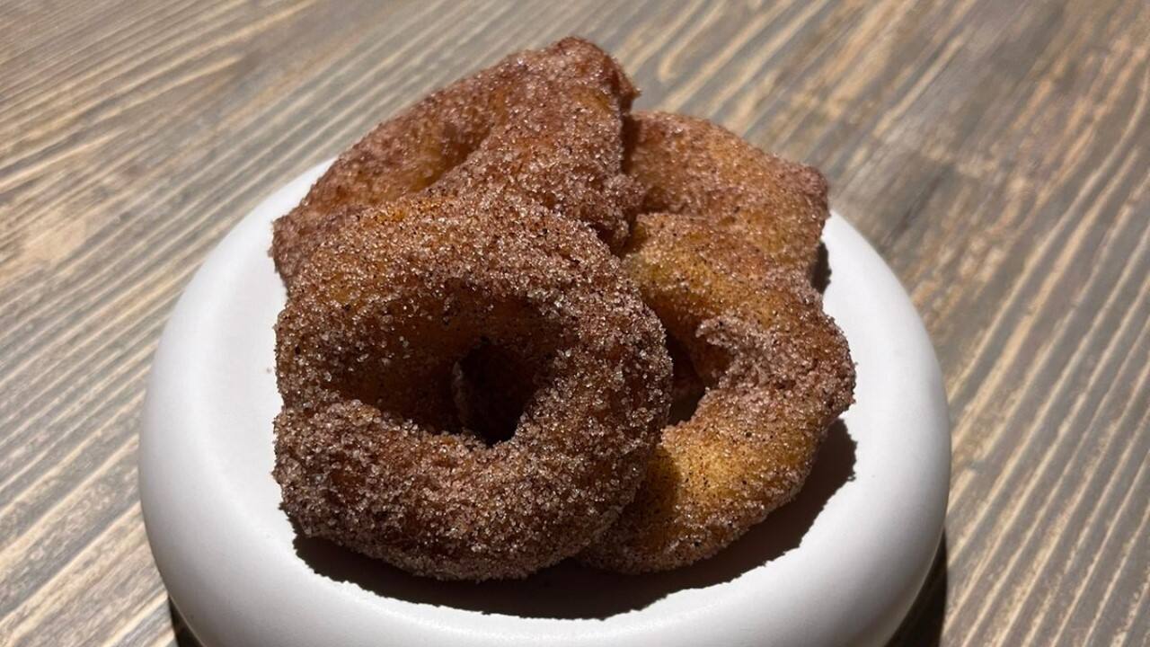 Children's Day special recipes: Crispy Apple Fritters with Cinnamon Sugar