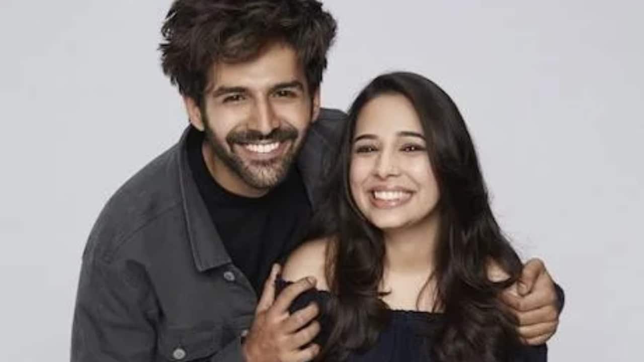 Kartik Aaryan once burned his sister's hair, reveals his mother