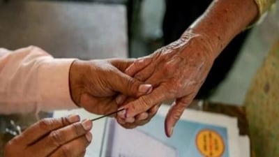 Maharashtra MLC polls see rebellion in Mahayuti and MVA as allies field rival candidates across key Graduates’ and Teachers’ seats.