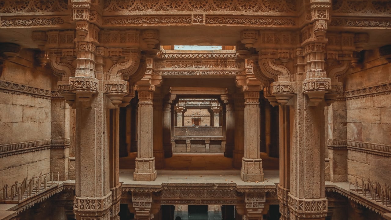 Adalaj Steepwell, Ahmedabad, Gujarat (Image: Canva)