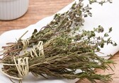 Want to store herbs to retain their potency? Follow these tips to extend their life