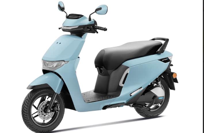 Honda unveils electric Activa. Check top features, range, other details Honda unveils electric Activa. Check top features, range, other details
