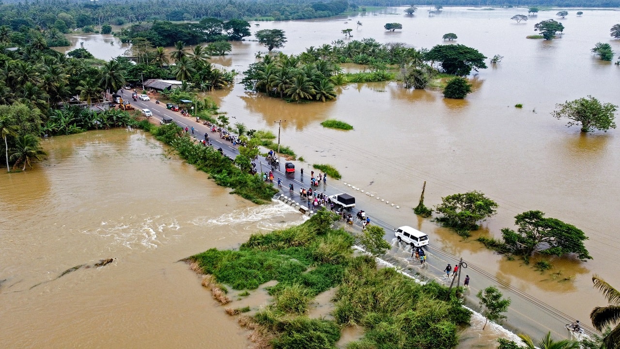 Cyclone Fengal lashes Tamil Nadu, impacts Chennai severely.