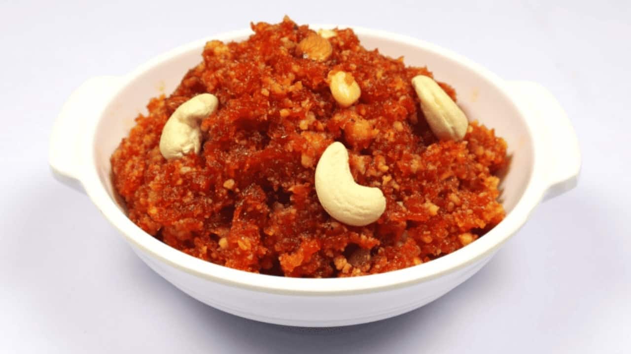 Winter foods recipe: Gajar ka halwa (Image: Chef Shaurya Veer Kapoor)