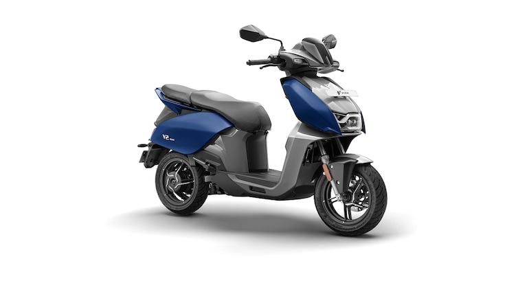Hero MotoCorp launches VIDA V2 range of electric scooters, price starts at  Rs 96,000