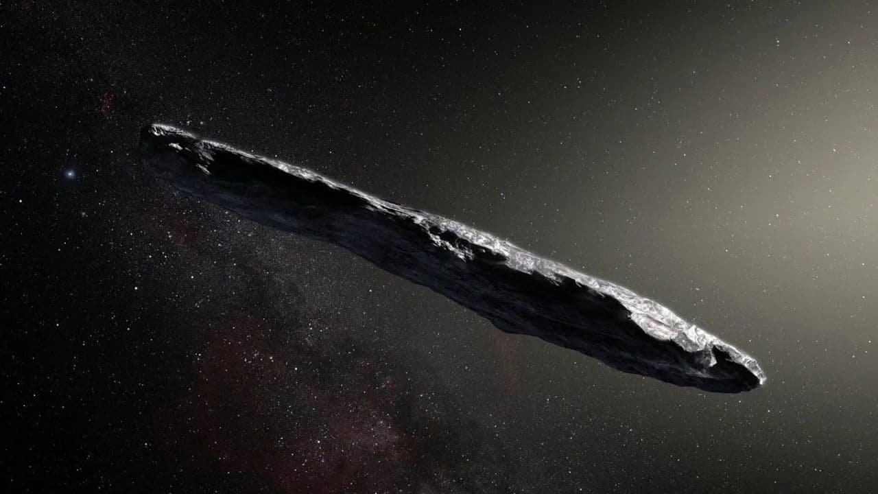 This artist’s concept shows interstellar object 1I/2017 U1 (‘Oumuamua) after its discovery in 2017. While itself not a dark comet, ‘Oumuamua’s motion through the solar system has helped researchers better understand the nature of the 14 dark comets discovered so far. (Image: NASA)