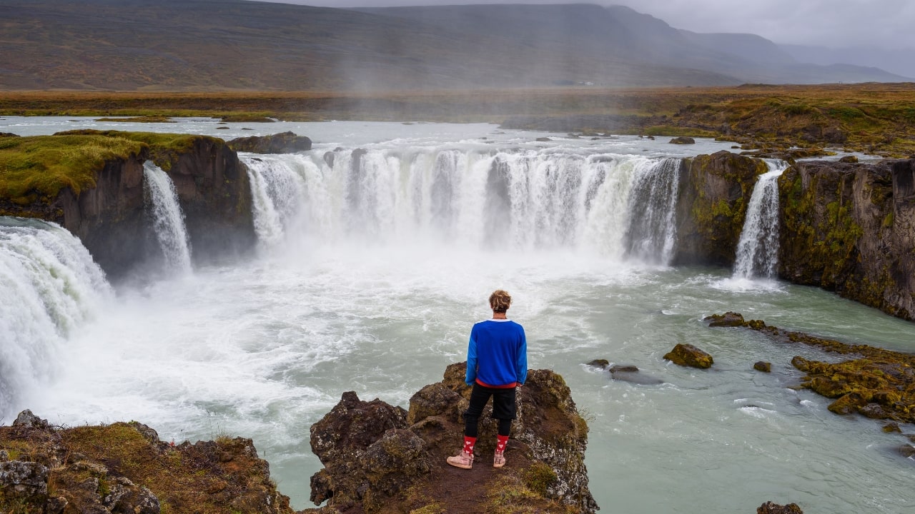 Discover Iceland in 2025: 7 must-visit places for adventure, romance, and sustainable elopement